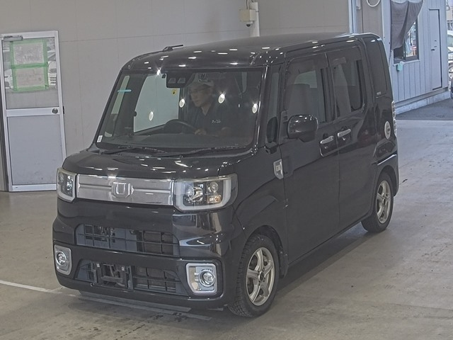 DAIHATSU WAKE 2018
