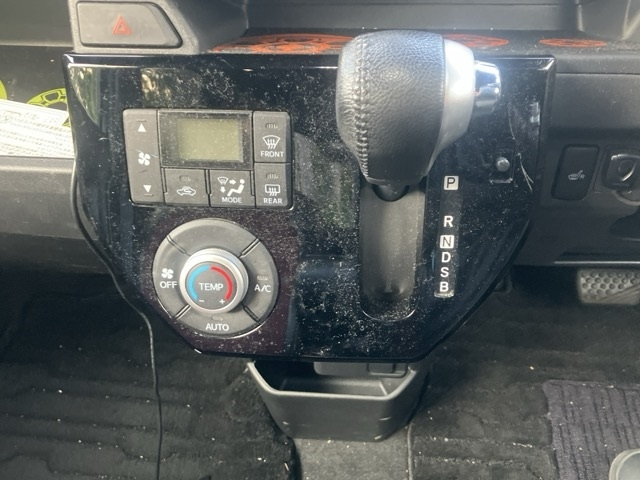 DAIHATSU WAKE 2018