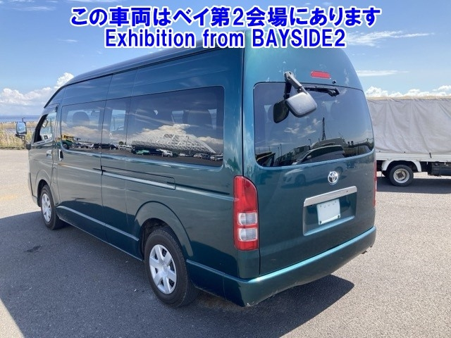 TOYOTA HIACE 2009