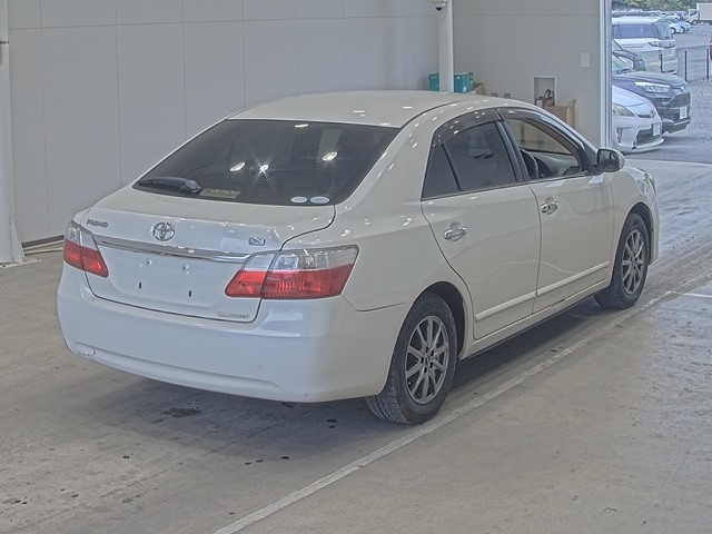 TOYOTA PREMIO 2008