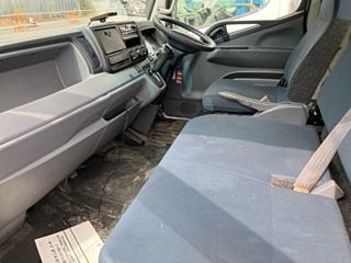 MITSUBISHI CANTER 2011