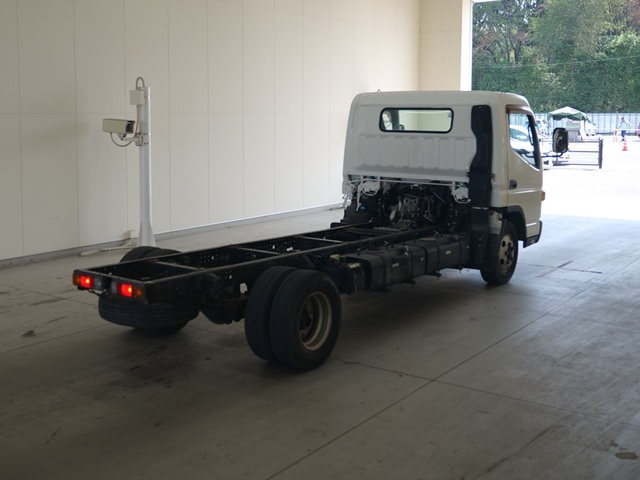 MITSUBISHI CANTER 2011