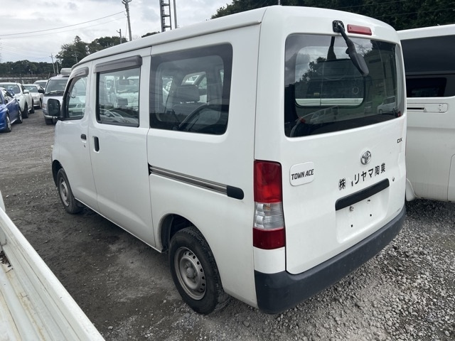 TOYOTA TOWN ACE VAN 2015