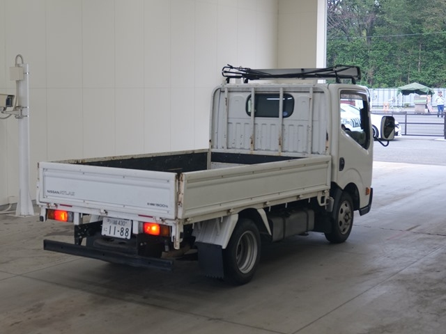 NISSAN TRUCK 2018