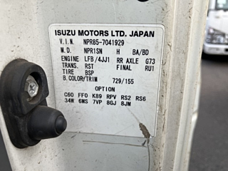 ISUZU ELF 2013