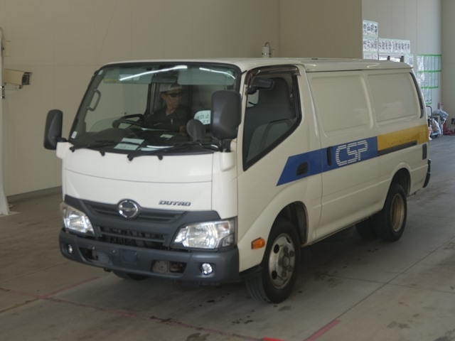 HINO DUTRO 2017