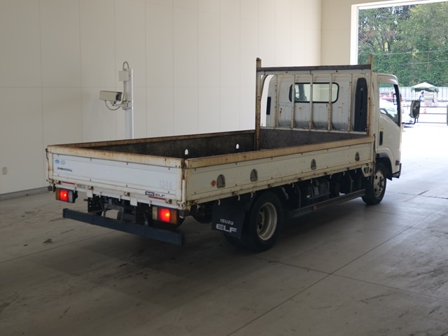 ISUZU ELF 2013