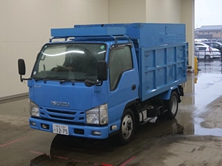 ISUZU ELF 2015