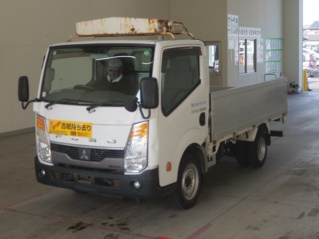 MITSUBISHI CANTER 2014