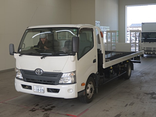 TOYOTA DYNA 2016