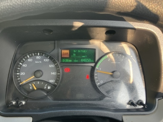 MITSUBISHI CANTER 2021