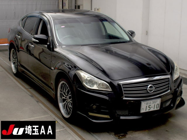 NISSAN FUGA 2011