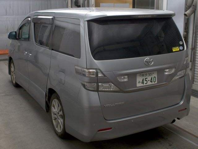 TOYOTA VELLFIRE 2008