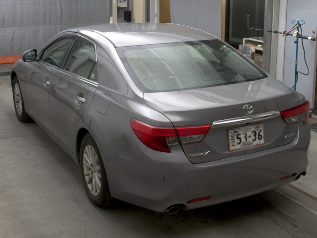 TOYOTA MARK X 2012