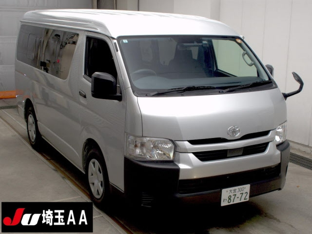 TOYOTA HIACE 2024