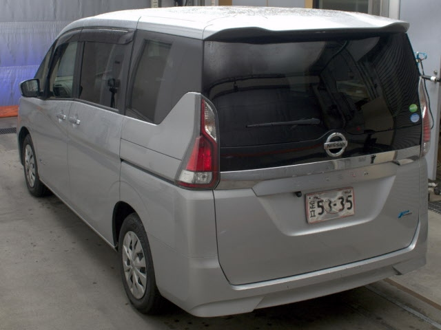 NISSAN SERENA 2017