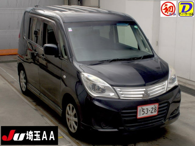 MITSUBISHI DELICA D2 2014