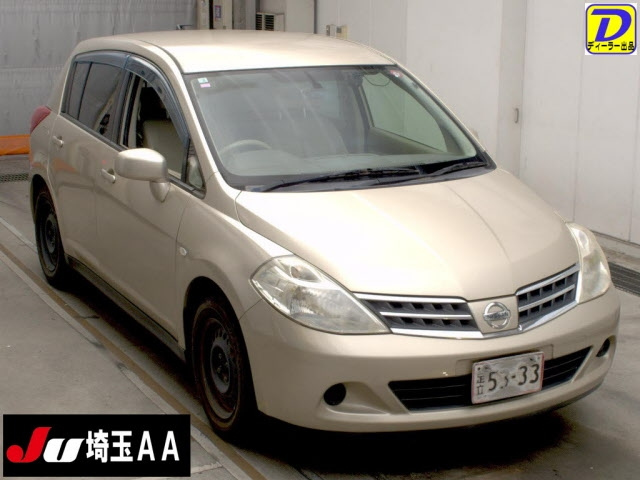 NISSAN TIIDA 2012