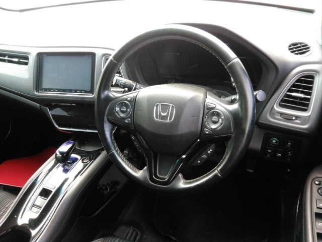 HONDA VEZEL 2016
