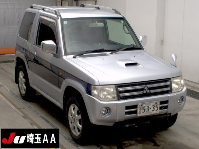 MITSUBISHI PAJERO MINI 2011