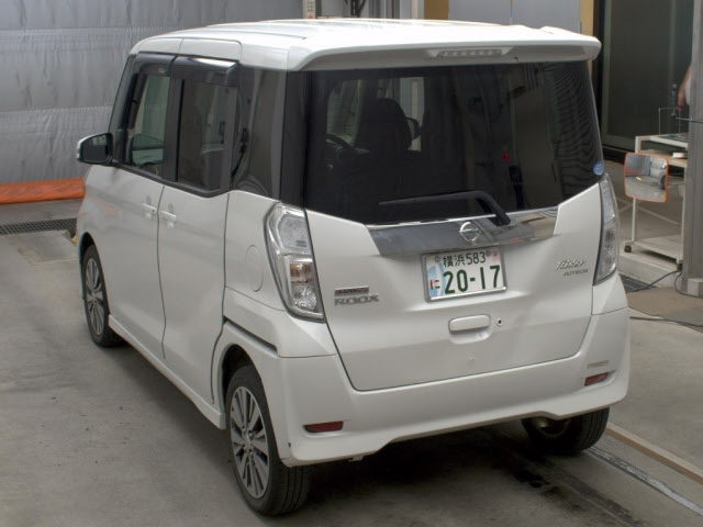 NISSAN DAYZ ROOX 2017