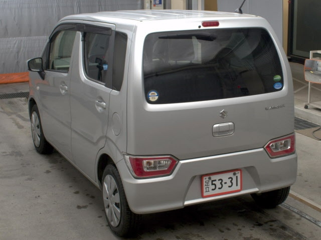SUZUKI WAGON R 2018