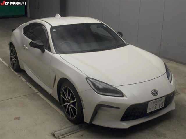 TOYOTA 86 2024