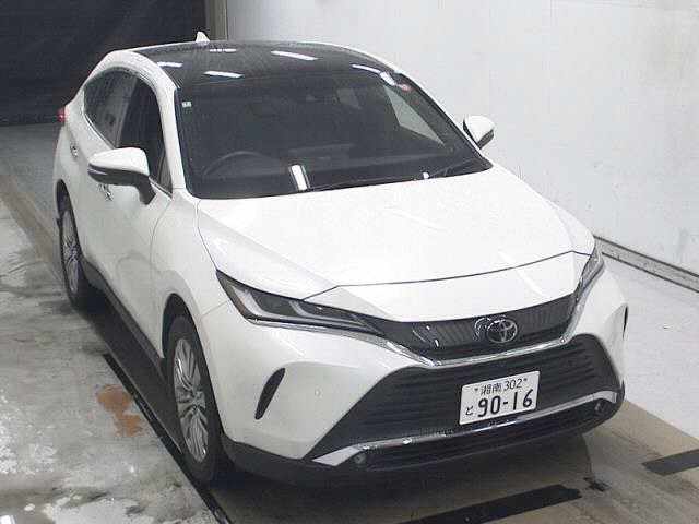 TOYOTA HARRIER 2022