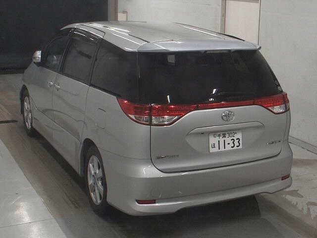 TOYOTA ESTIMA 2009