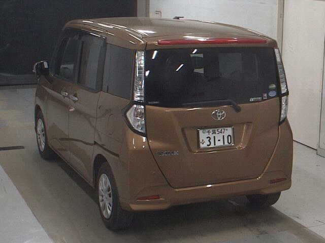 TOYOTA TANK 2018