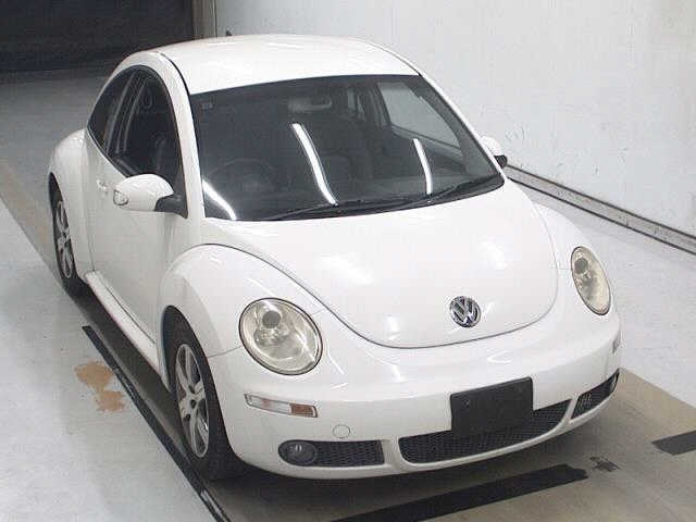 VOLKSWAGEN NEW BEETLE 2010