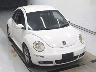 VOLKSWAGEN NEW BEETLE 2010