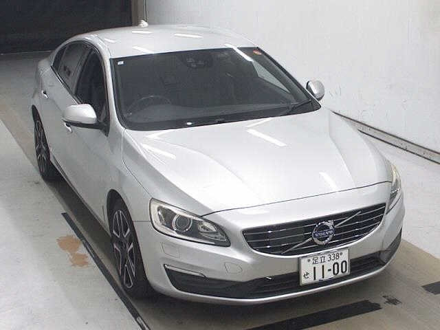 VOLVO S60 2017