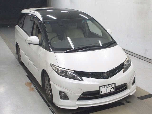 TOYOTA ESTIMA 2011