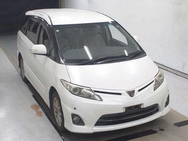 TOYOTA ESTIMA 2010