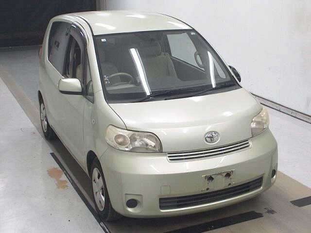 TOYOTA PORTE 2008