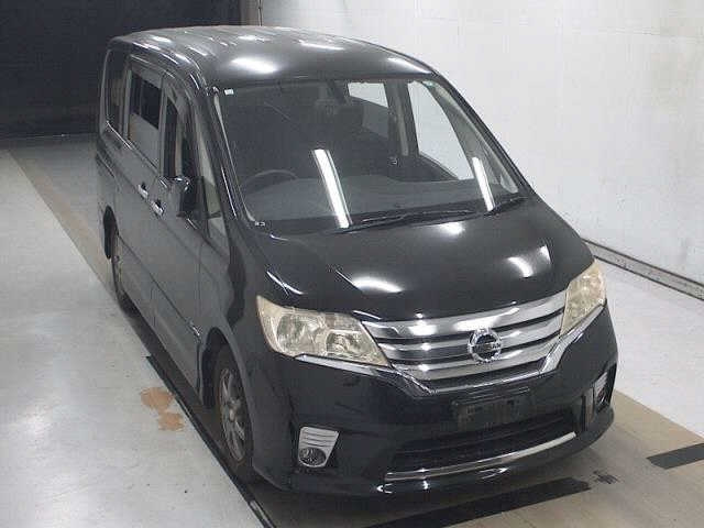 NISSAN SERENA 2013