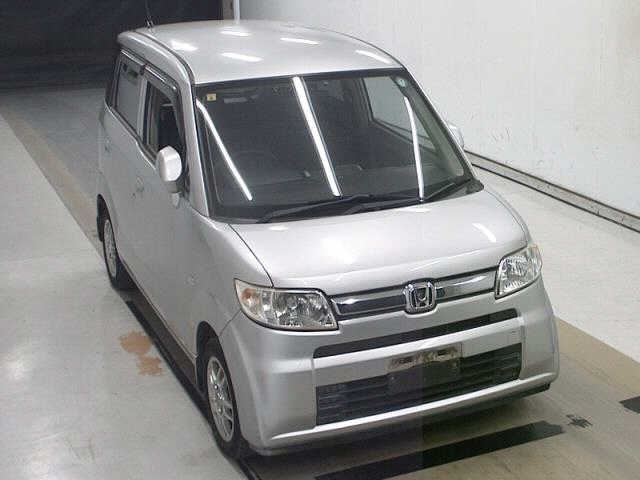 HONDA ZEST 2010