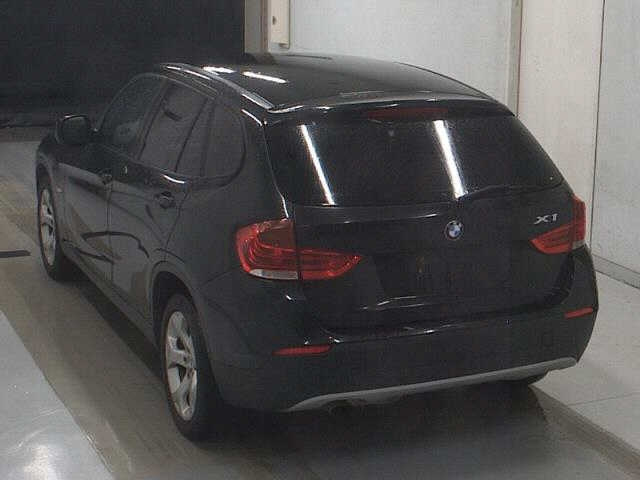 BMW X1 2011
