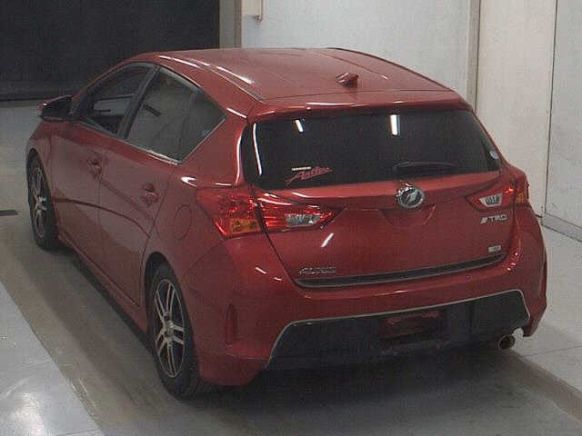 TOYOTA AURIS 2014