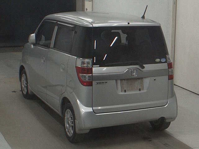 HONDA ZEST 2010