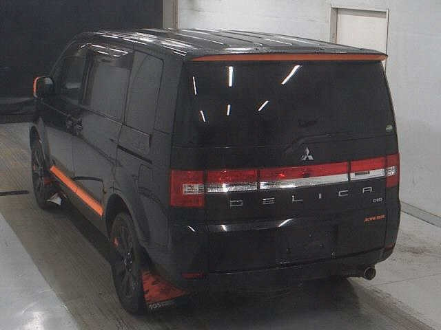 MITSUBISHI DELICA D5 2017