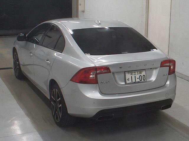 VOLVO S60 2017