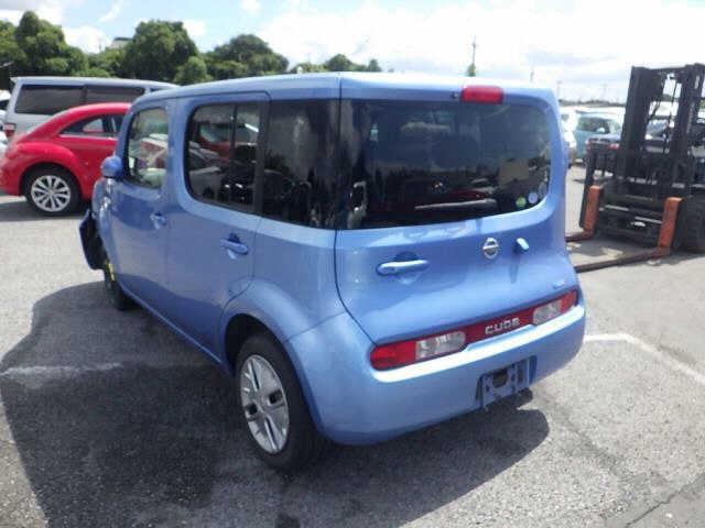 NISSAN CUBE 2013
