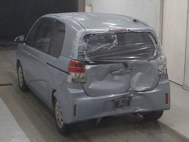 TOYOTA SPADE 2013