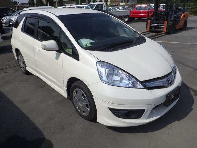 HONDA FIT SHUTTLE 2012