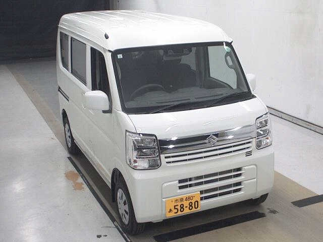 SUZUKI EVERY 2024
