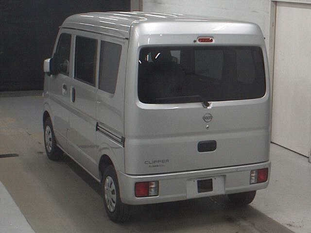 NISSAN CLIPPER VAN 2024
