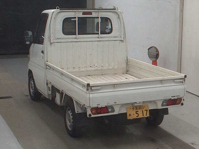 NISSAN CLIPPER TRUCK 2010