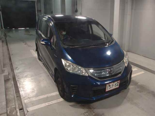 HONDA FREED 2013